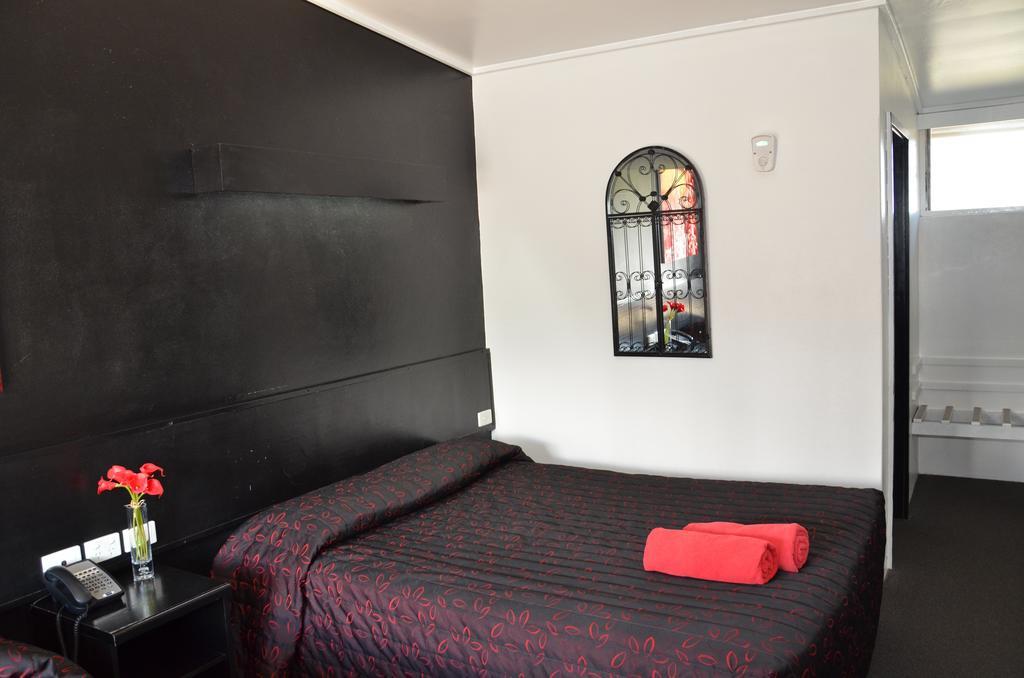 Warwick Motor Inn Quarto foto
